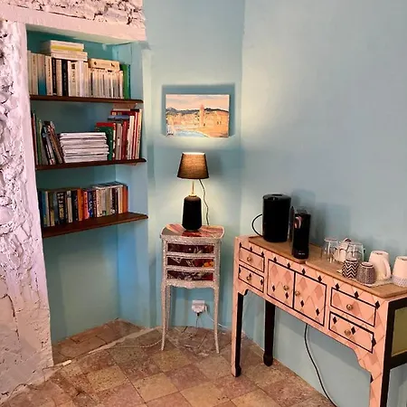 D'hotes Hyper Bed & Breakfast